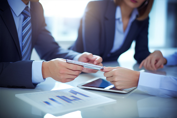 Contract Signing & Payment